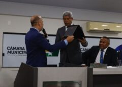 Governador recebe Comenda 12 de Maio e título de cidadão eunapolitano